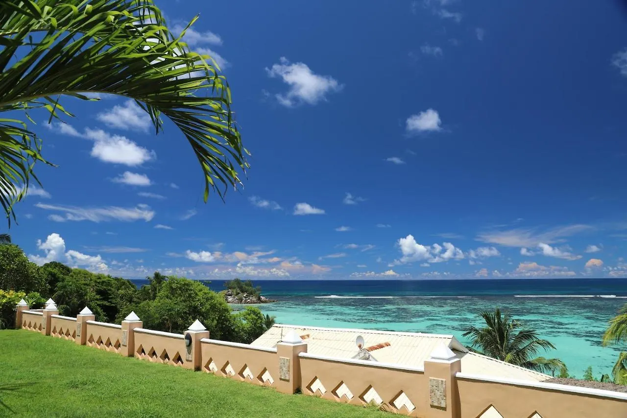 Au Fond De Mer View Anse Royale 0*,