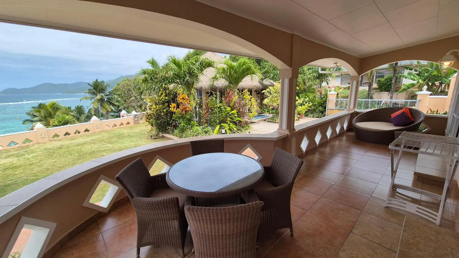Apartman Au Fond De Mer View Anse Royale Seychelles - szigetek
