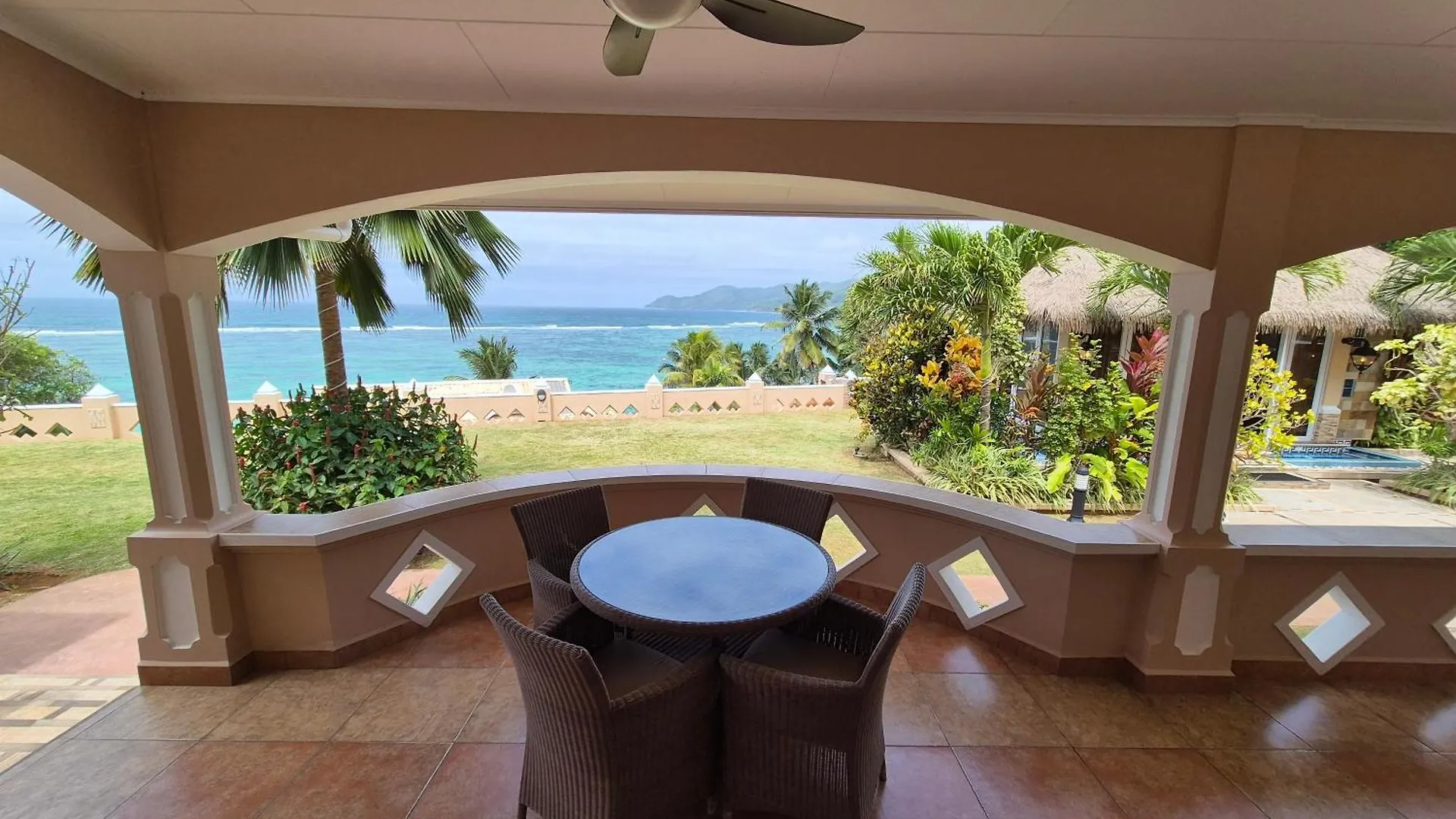 Apartman Au Fond De Mer View Anse Royale